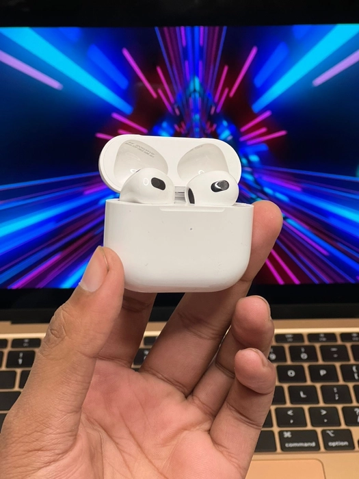 Buy Combo Airpods Magsafe Powerbank Online From Shorjo Enterprise