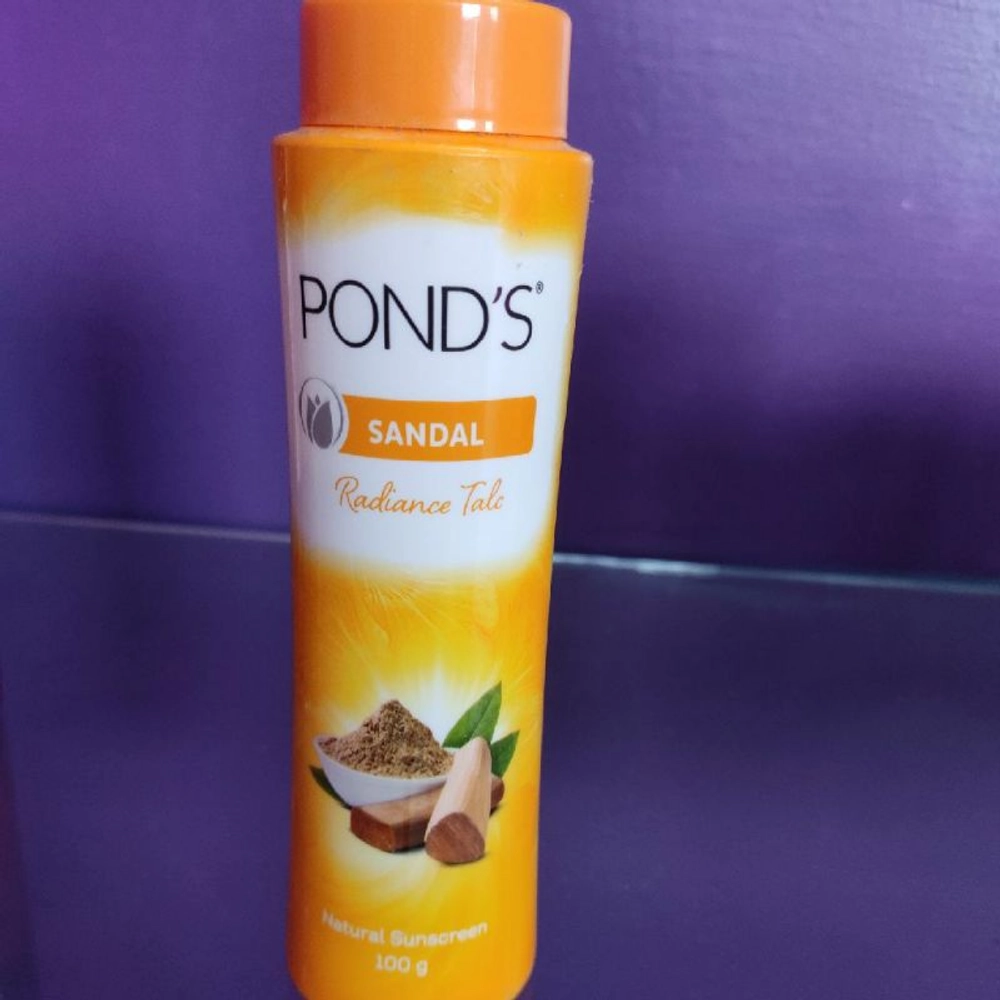 Buy Ponds Sandal Radiance Talcum Powder Natural Sunscreen Online