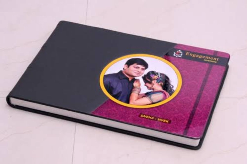 Buy Wedding Karizma Album 12x18 Inch online from Giftoriya