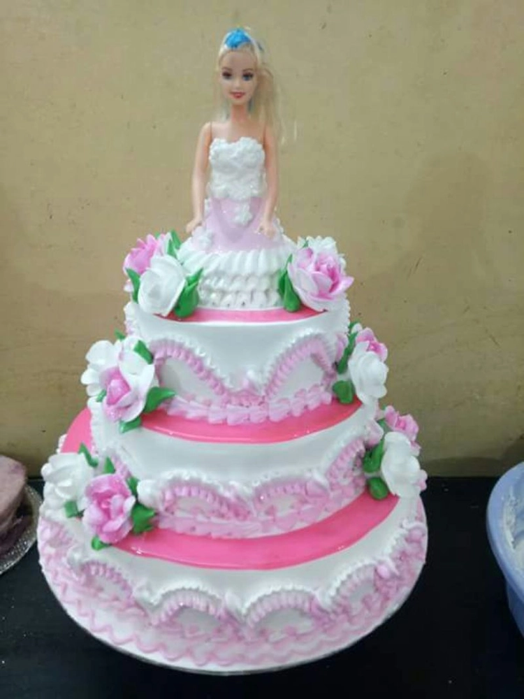 Fondant Barbie Cake 1 Kg – India Cakes N Flowers