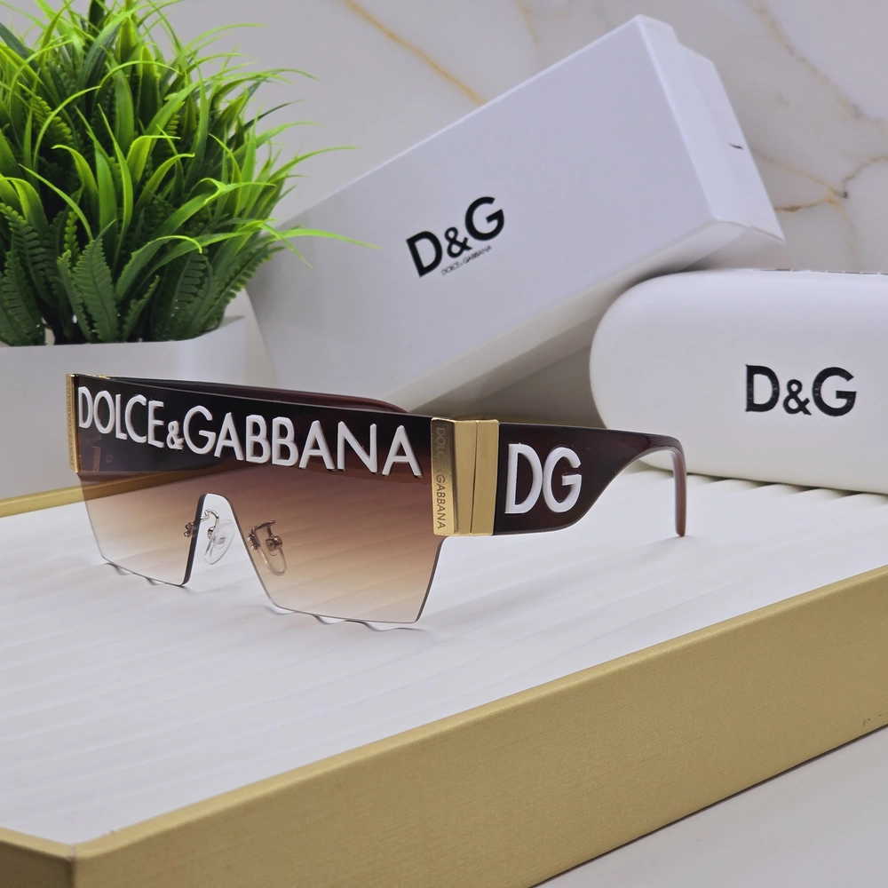 D and g glasses online