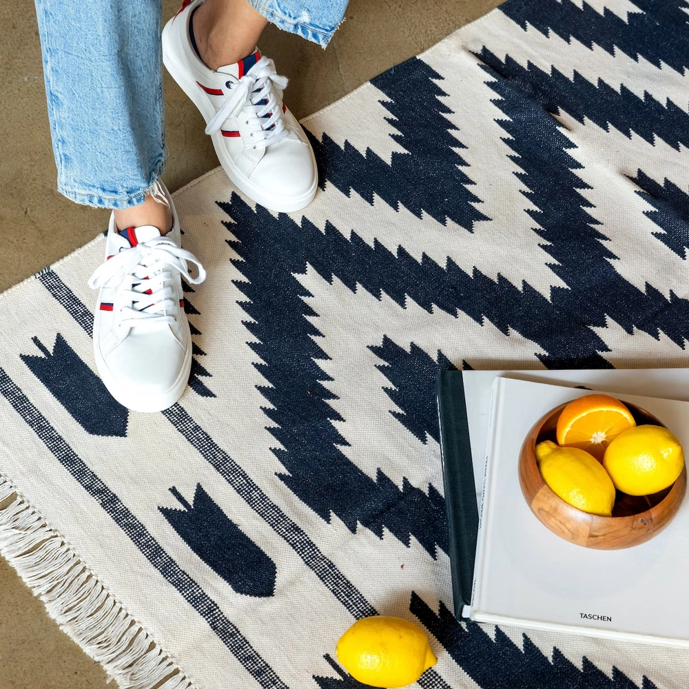 Black & White Flat Weave Cotton Rug 3??5 Feet Size Carpet Floorcloth