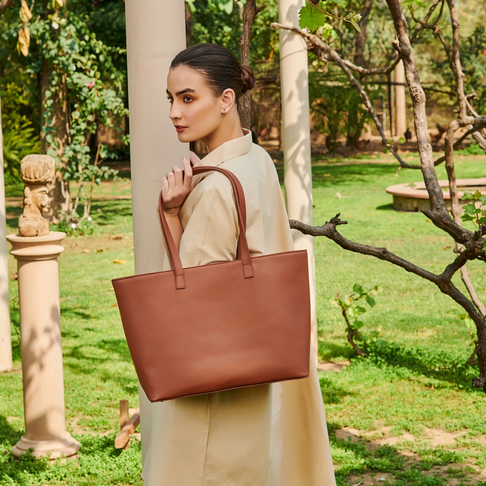 Tote Bag | Casual & Formal Use | Leather | Tan Brown