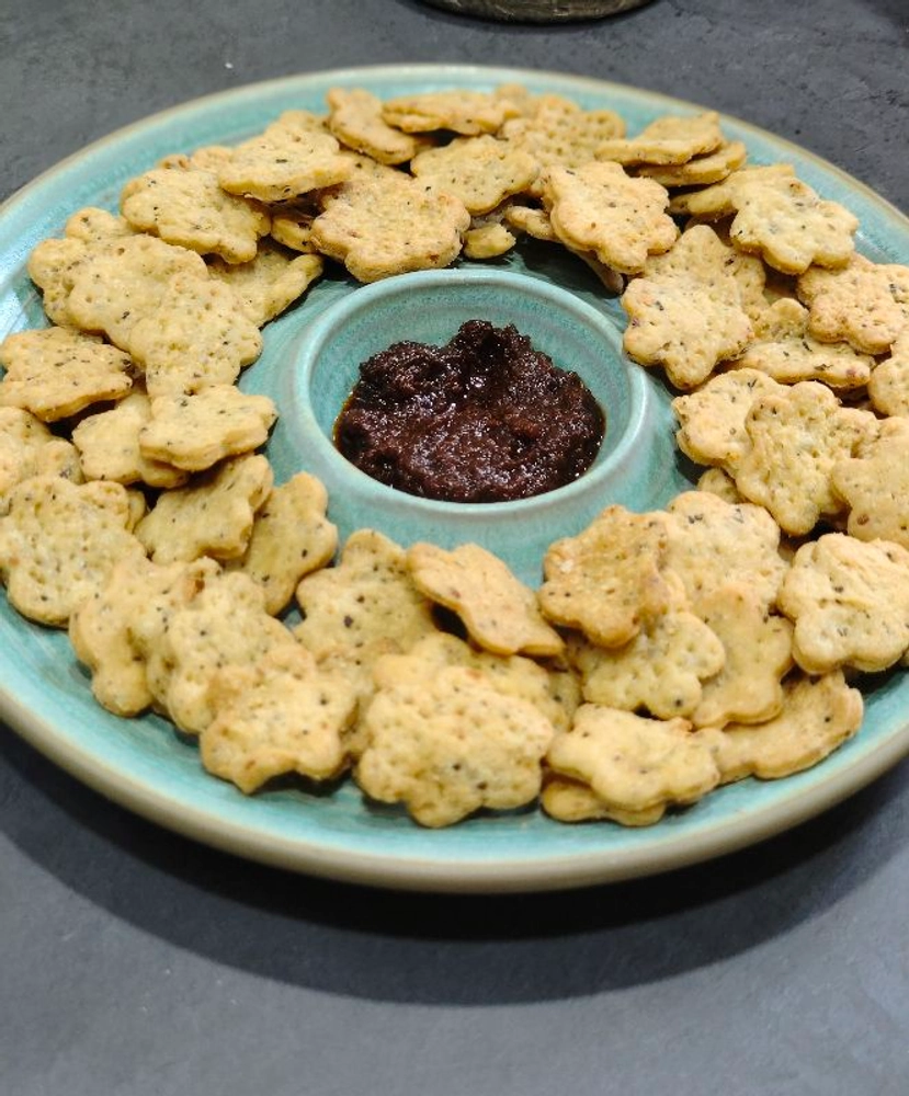 Buy Pizza Crackers online from Sandee Food Products Pvt Ltd