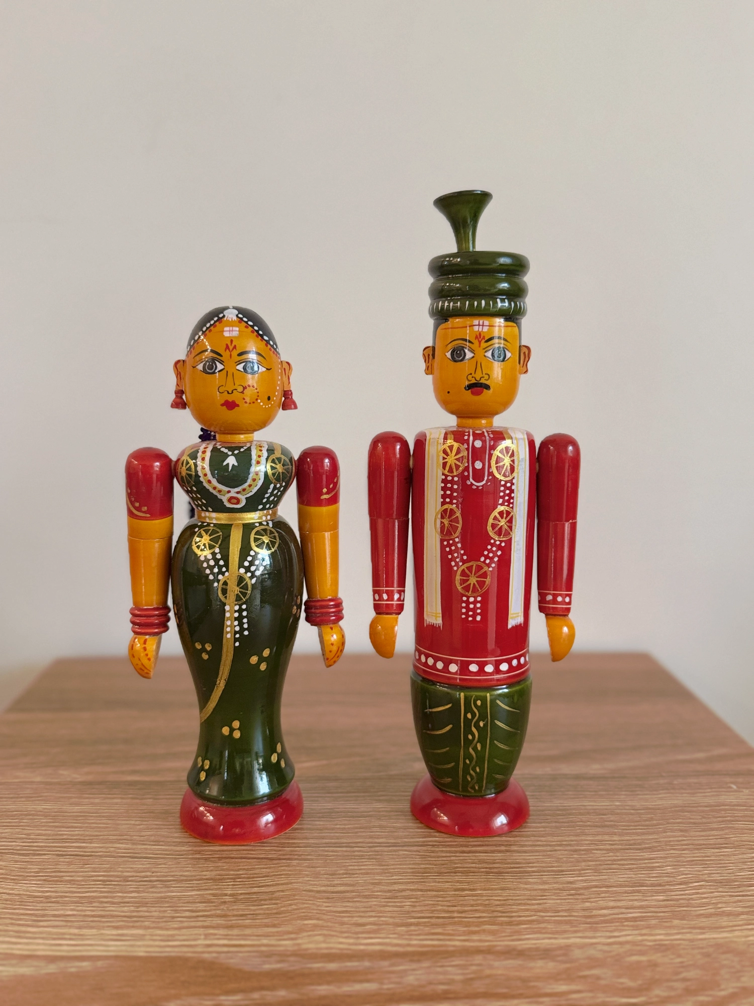 Raja Rani Special Set | Handcrafted Channapatna Wooden toy | South Indian Traditional Couple Dolls | Made in Bharat