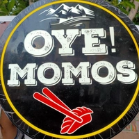 OYE MOMOS