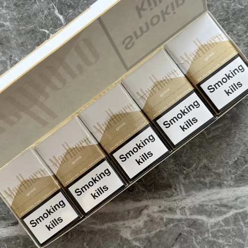 Product image of Marlboro Light IMPORTED