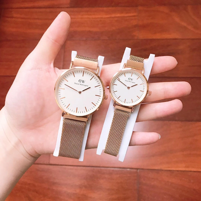 Daniel wellington store couple watch