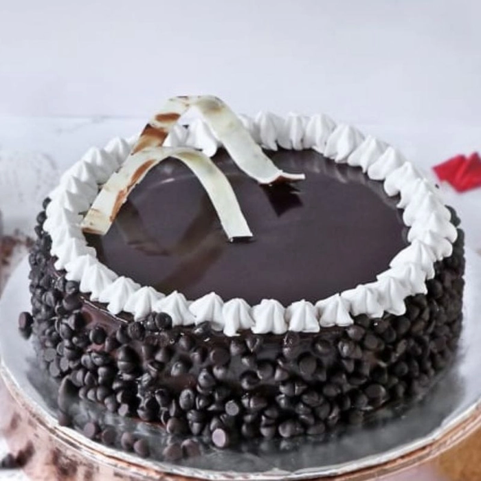 Milk Chocolate - 1/2 Kg | Milk chocolate cake, Fresh cake, Cake delivery