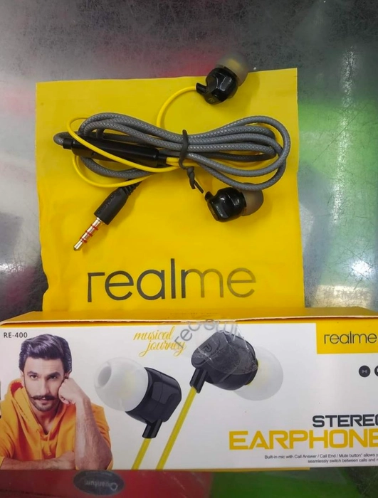 Realme stereo outlet earphones re 400