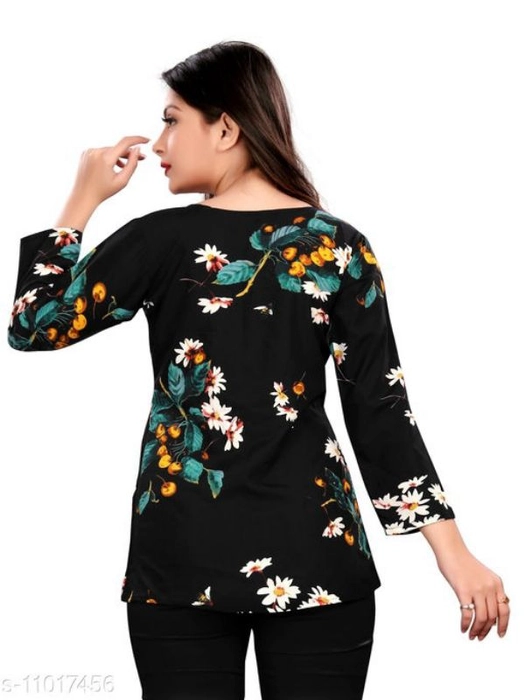 Catalog Name:*Fancy Retro Women Tops & Tunics*
Fabric: Crepe
Sleeve Length: Three-Quarter Sleeves
Pattern
