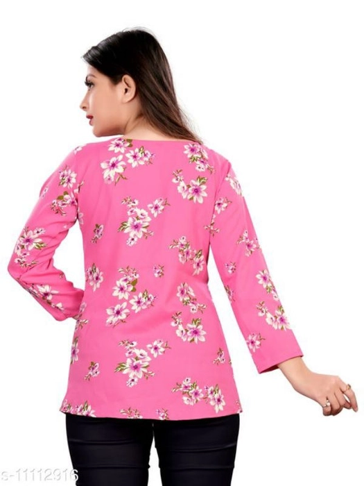 Catalog Name:*Fancy Retro Women Tops & Tunics*
Fabric: Crepe
Sleeve Length: Three-Quarter Sleeves
Pattern