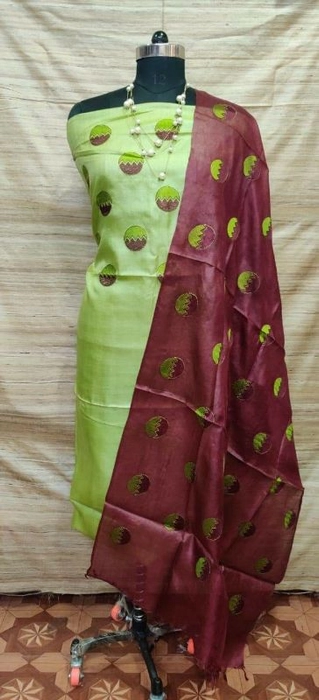 Pink Embroidered 3-Piece Silk Cotton Salwar Suit Material | Avishya.com