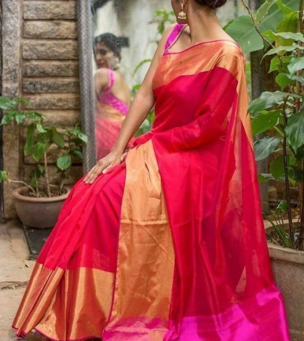 Indian Traditional Handloom Sarees: Pink Color Uppada Plain Silk Saree