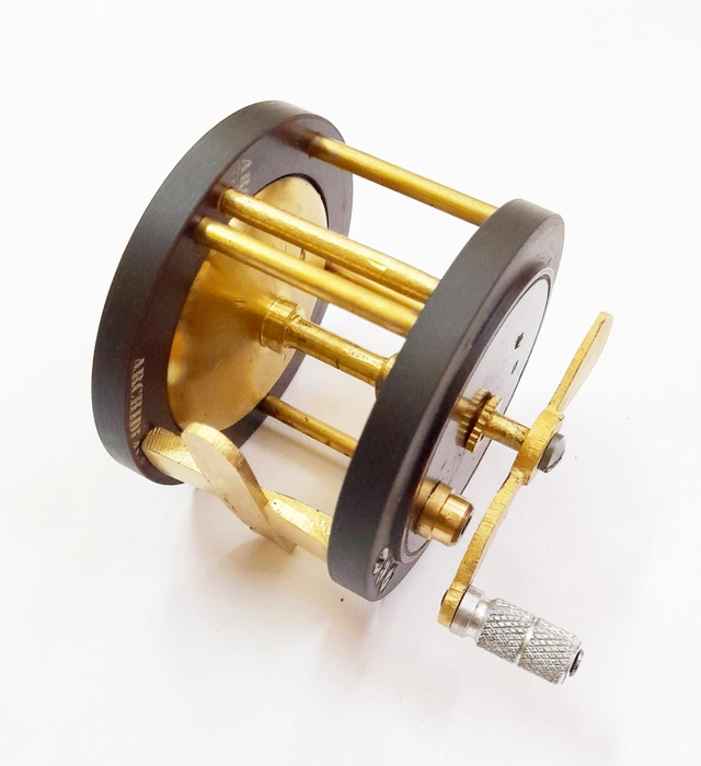 3.9:1 Spincast Fishing Reel Roller Wheel Coil Closed CNC Machined