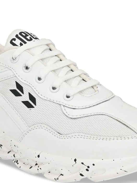 Crew STREET
Men White Mesh Training or Gym Non-Marking Shoes
