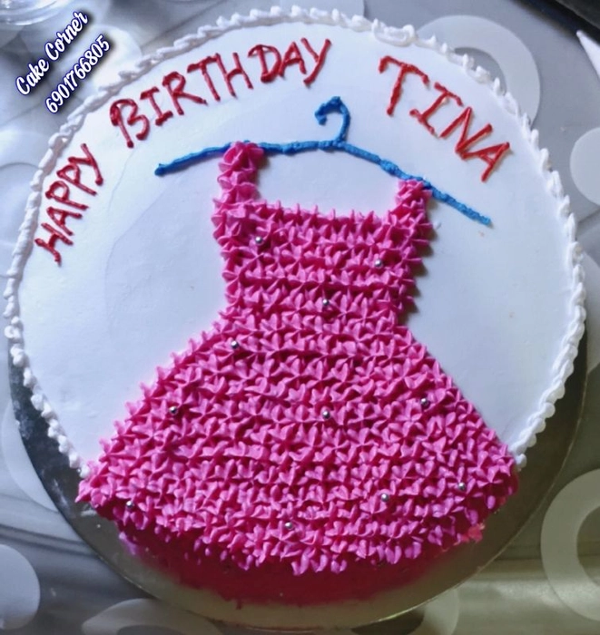 Frocks and Cakes: A personalized 1/2 Birthday Party! | Thula's Cake Lab