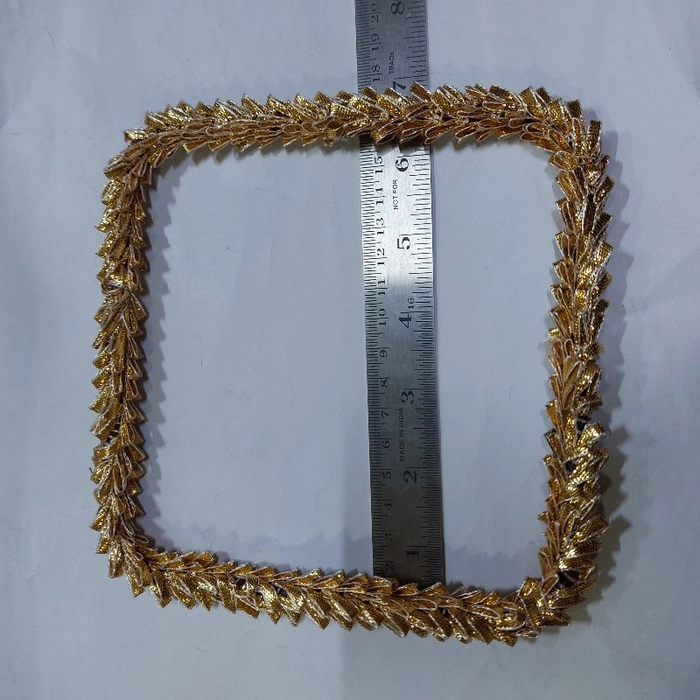 Square Frill Ring 6"