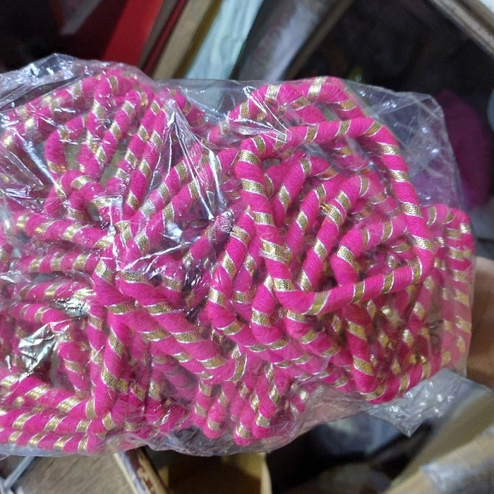 Wool Square Bangel 3"