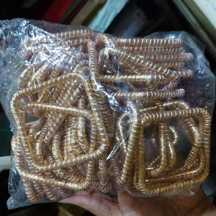 Wool Square Bangel 3"