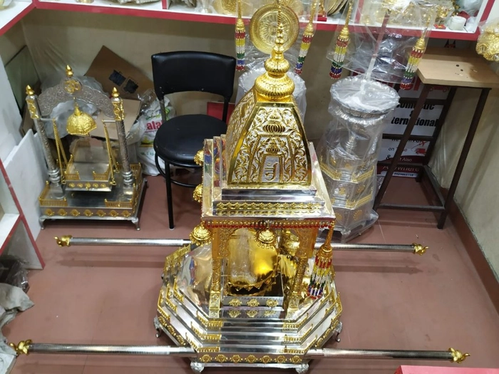 Metal Mahaveer On Thin Metal Frame/ Jain Tirthankar /Jain Lord Mahaveer  Swami/ Spiritual and Decorative Statue/ Wall Hanging Decorative