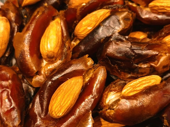 Almond Dates