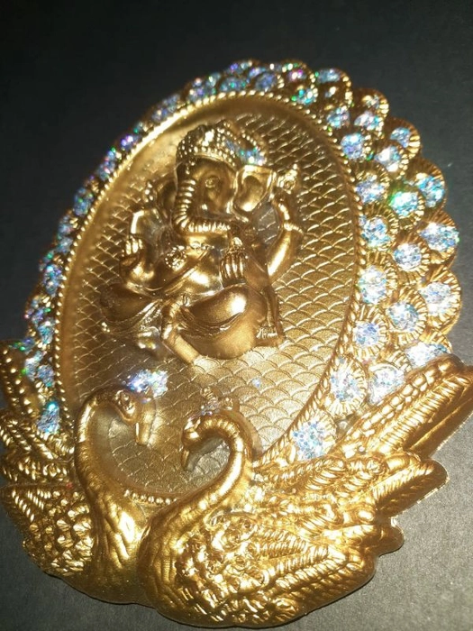 Unique And One Piece Gorgeous Ganesh Showpiece