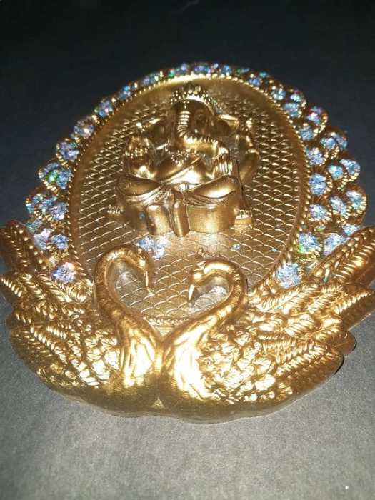 Unique And One Piece Gorgeous Ganesh Showpiece