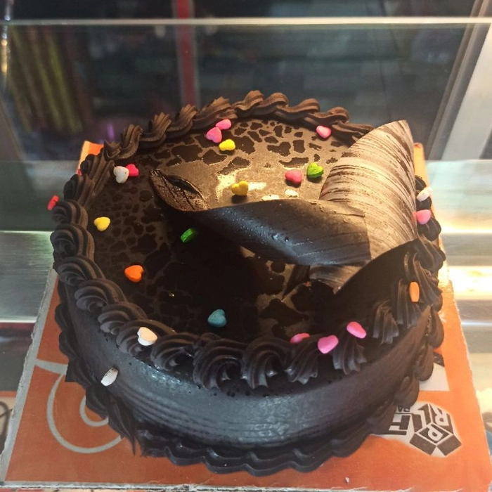 Cakes | Order Best and Variety of Cakes Online | MB Desserts