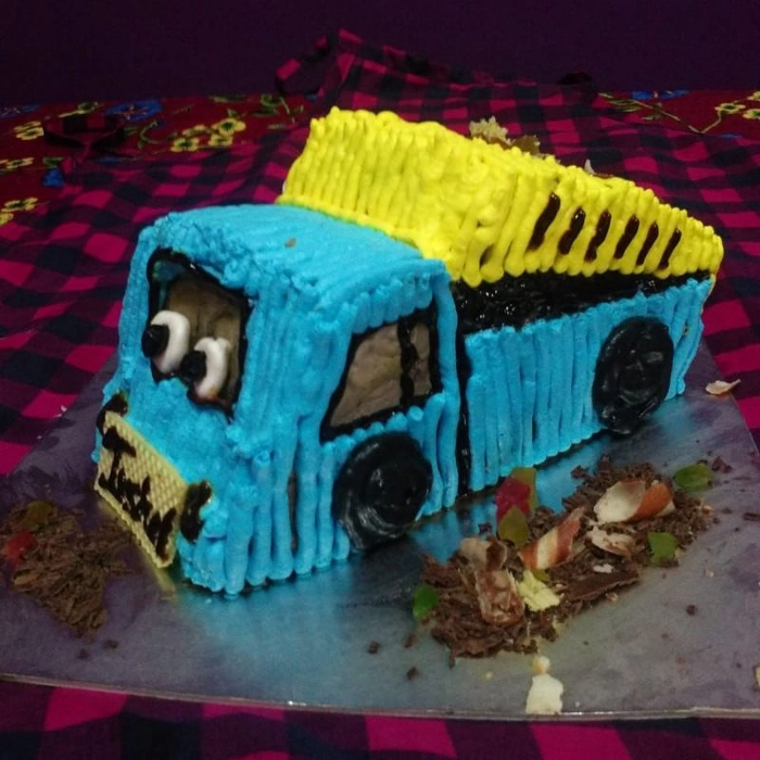 Dump Truck Cake | Printable Template | Decorating Tutorial | Kids