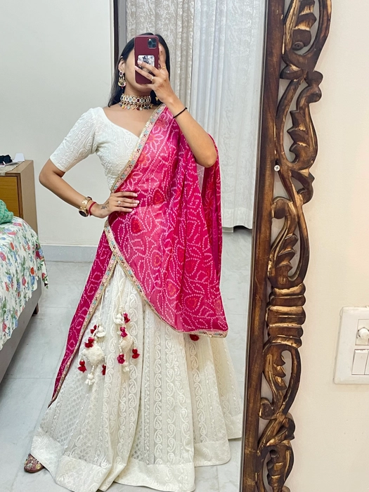 Pink-White Combination Traditional Heavy Work Navratri Couple Dress at Rs  3499.00 | Party Wear Lehenga, Lehenga Choli, लहंगा - Ahesas Fashion, Surat  | ID: 2852417511055