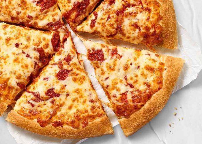 Veg Italian Cheezy Pizza (Large)