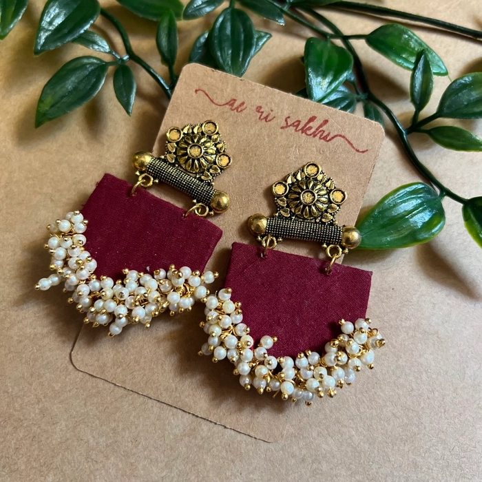 Aggregate more than 199 maroon colour earrings