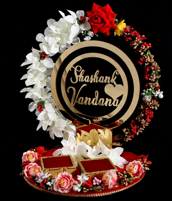 Customized Engagement Ring Platter, Acrylic Name, Decorative Tray at Rs  1350 | Near Balmiki Basti | Delhi | ID: 24044532130