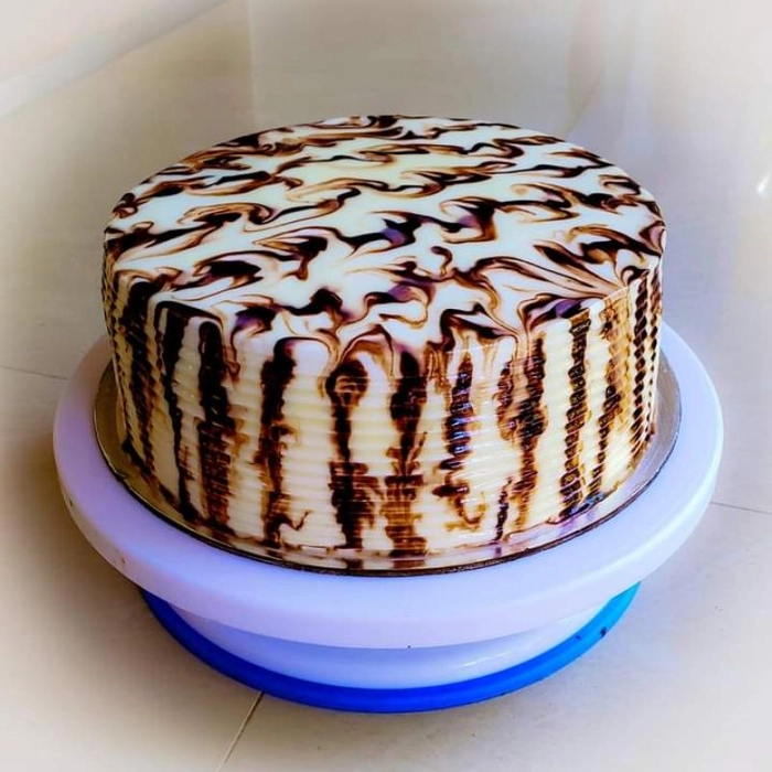 Best Choco Vanilla Cake In Lucknow | Order Online