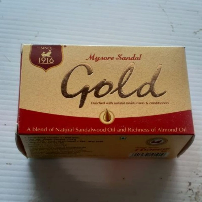 Amazon.com : Mysore Sandal Gold Soap, 125 Grams Per Unit (Pack of 6) -  Purest Sandalwood Soap- Grade 1 Soap - TFM 80% - Suitable for ALL Skin Type  - Zero Dryness -