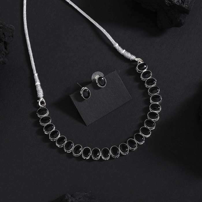 Black Color Stone Necklace Set (STN226BLK)