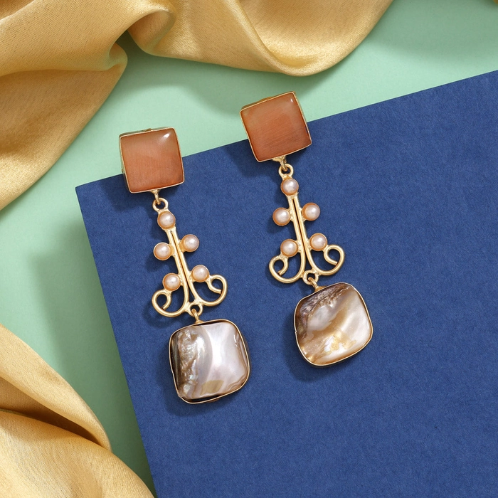 Mellow Peach Color Amrapali Earrings