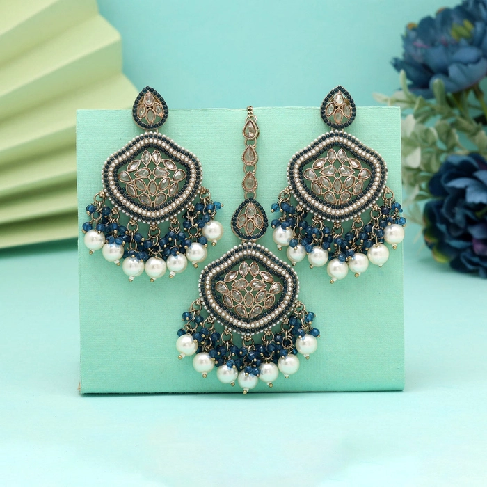 Turquoise Blue Color Pakistani Kundan Earrings With Maang Tikka (KDTE591TBLU)