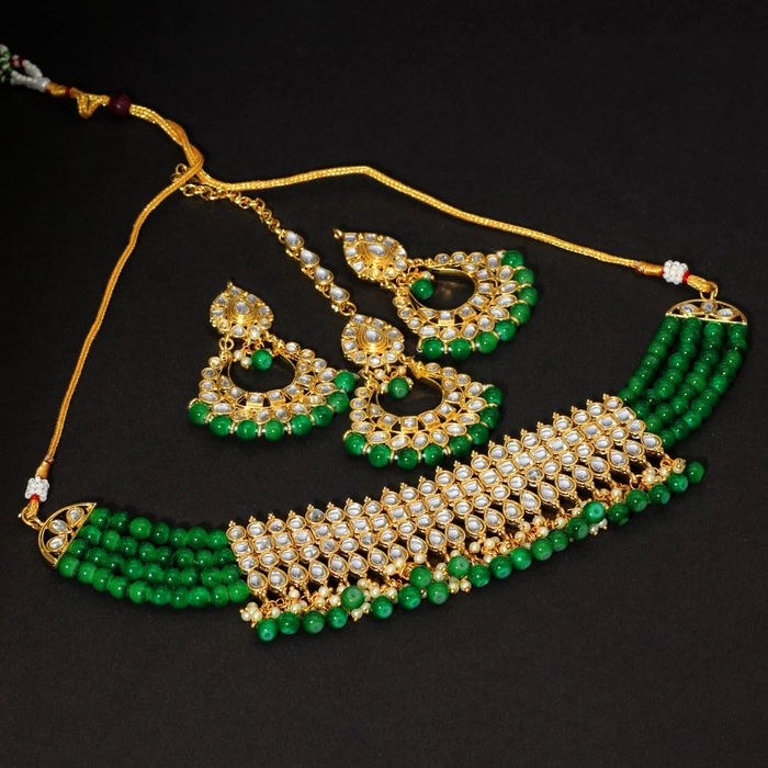 Green Color Kundan Choker Necklace Set