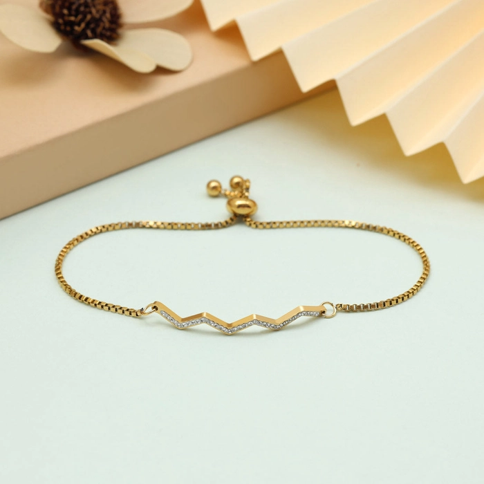 Elegant White Color Stainless Steel 18k Gold Plated Demi Fine Bracelet