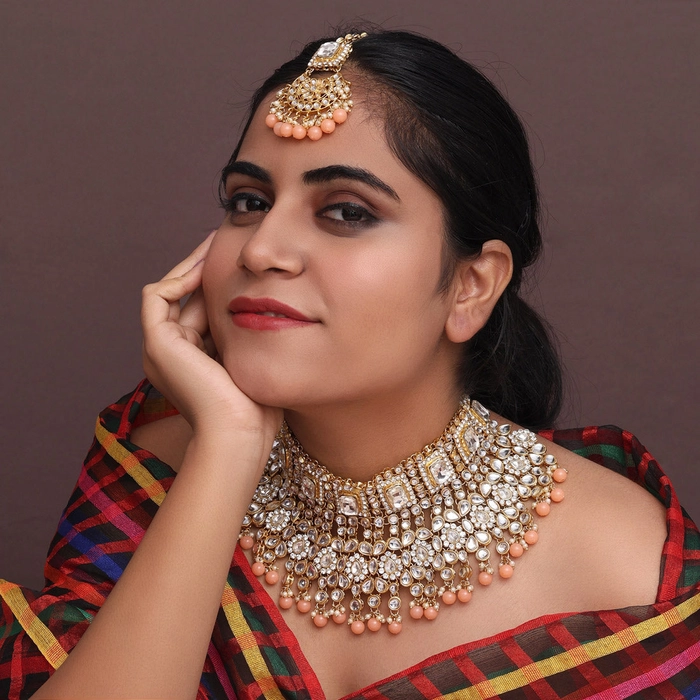 Peach Color Kundan Bridal Necklace With Earrings & Maang Tikka
