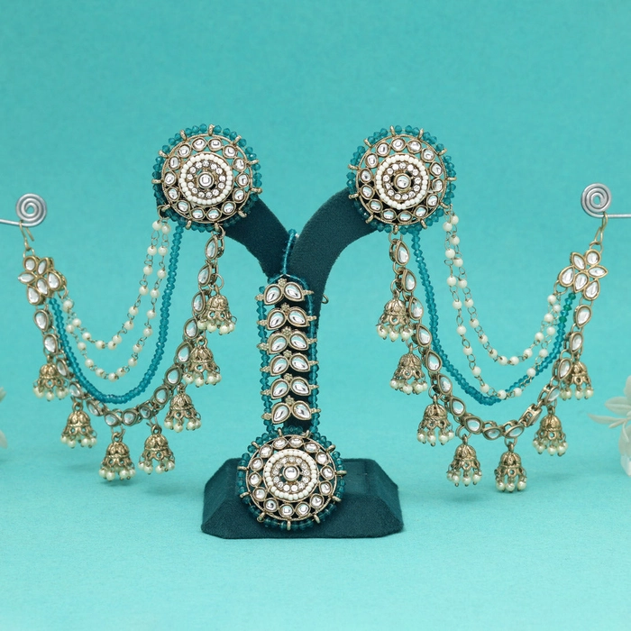 Cool Turquoise Blue Color Kundan Earrings With Maang Tikka