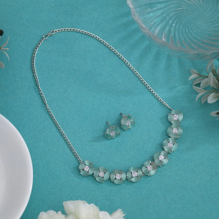 Pista Green Color Stone Necklace Set (STN234PGRN)