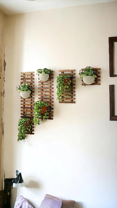 Evergreeness India Hanging Wall Grid Flower Pots Stand Wall Planter Pine Wooden Hanging Planter for Indoor Plants, Plant Stand, Air Plant Succulent Holder, Vertical Garden-Set of 4
