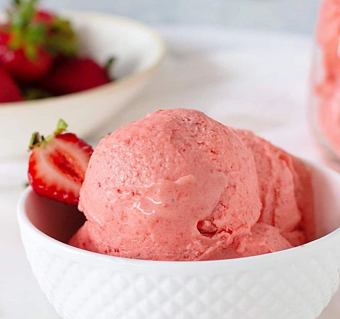 Strawberry Icecream 