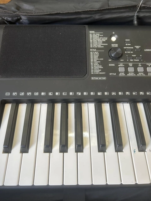 Yamaha PSR 363