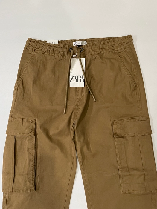 Zara Regular Fit Cargo Pants - Comfort Meets Style