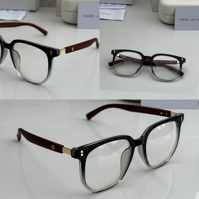 Marc Jacob’s Eye wear
