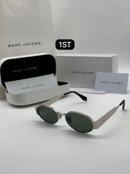 MARC JACOBS FRAME